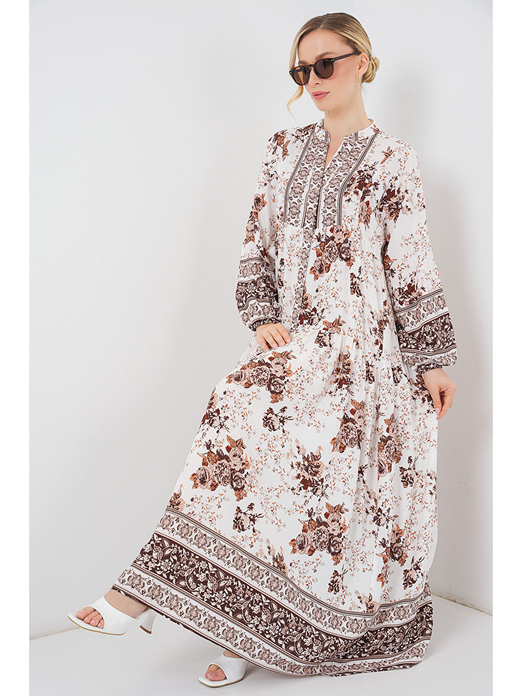 Kadın Desenli Kahverengi Viskon Tesettür Elbise 2423-1