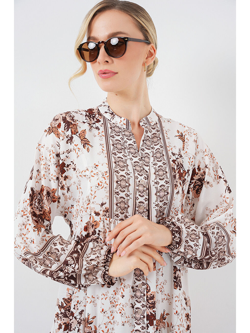 Kadın Desenli Kahverengi Viskon Tesettür Elbise 2423-2