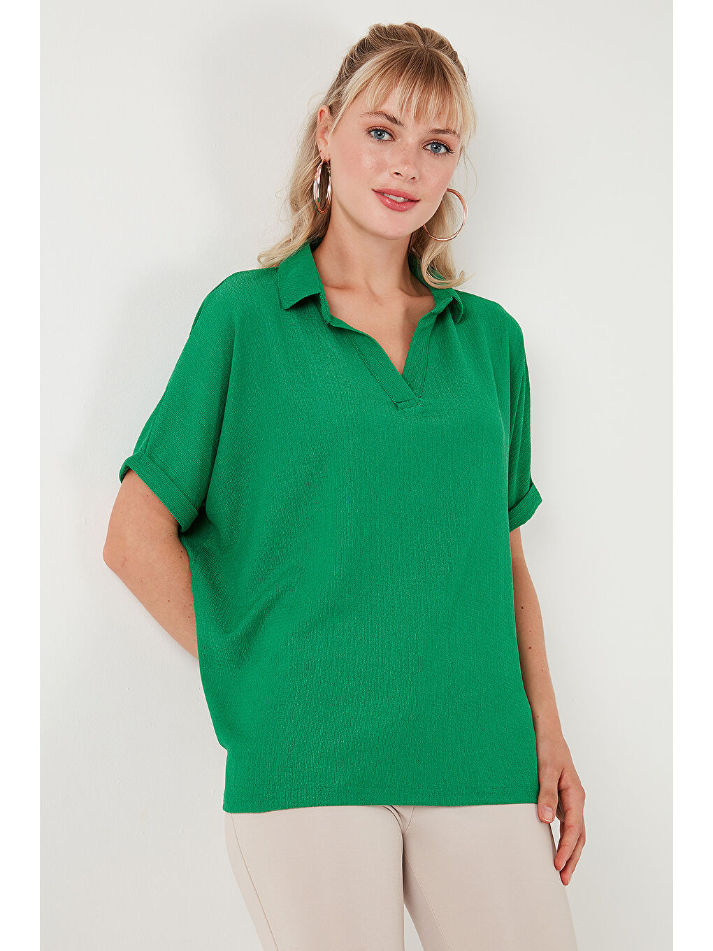 Yeşil Polo Yaka Kısa Kollu Relaxed Fit Bluz 66904862S4-5