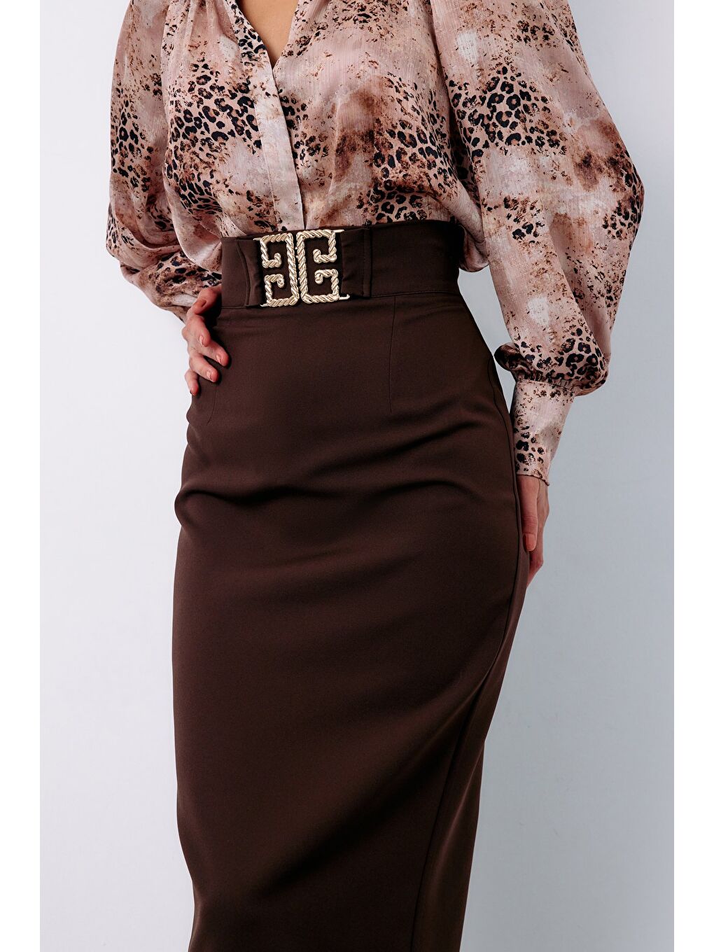 Kahverengi Aksesuar Detaylı Kalem Etek - Kahve-3