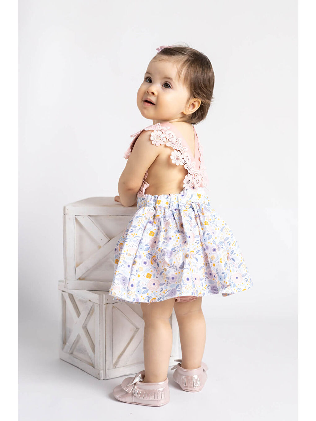 Pembe Gülkurusu  Omuzları Dantelli Bebek Romper - Maria-1