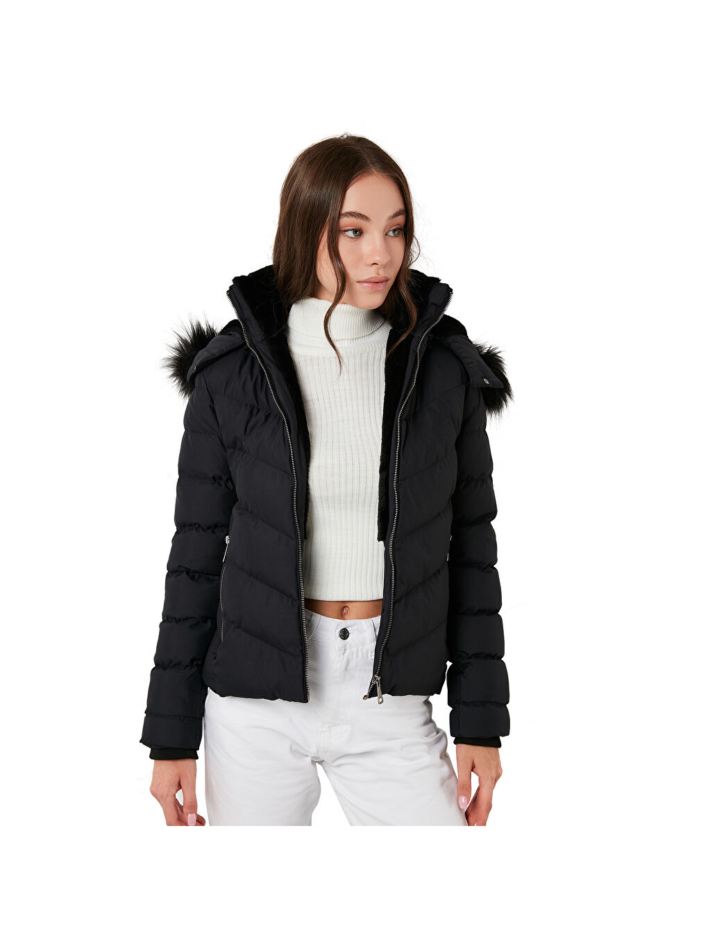 Siyah Pelüş Astarlı Slim Fit Suni Kürklü Çıkarılabilir Kapüşonlu Cepli Kadın Mont 497ADELE-7