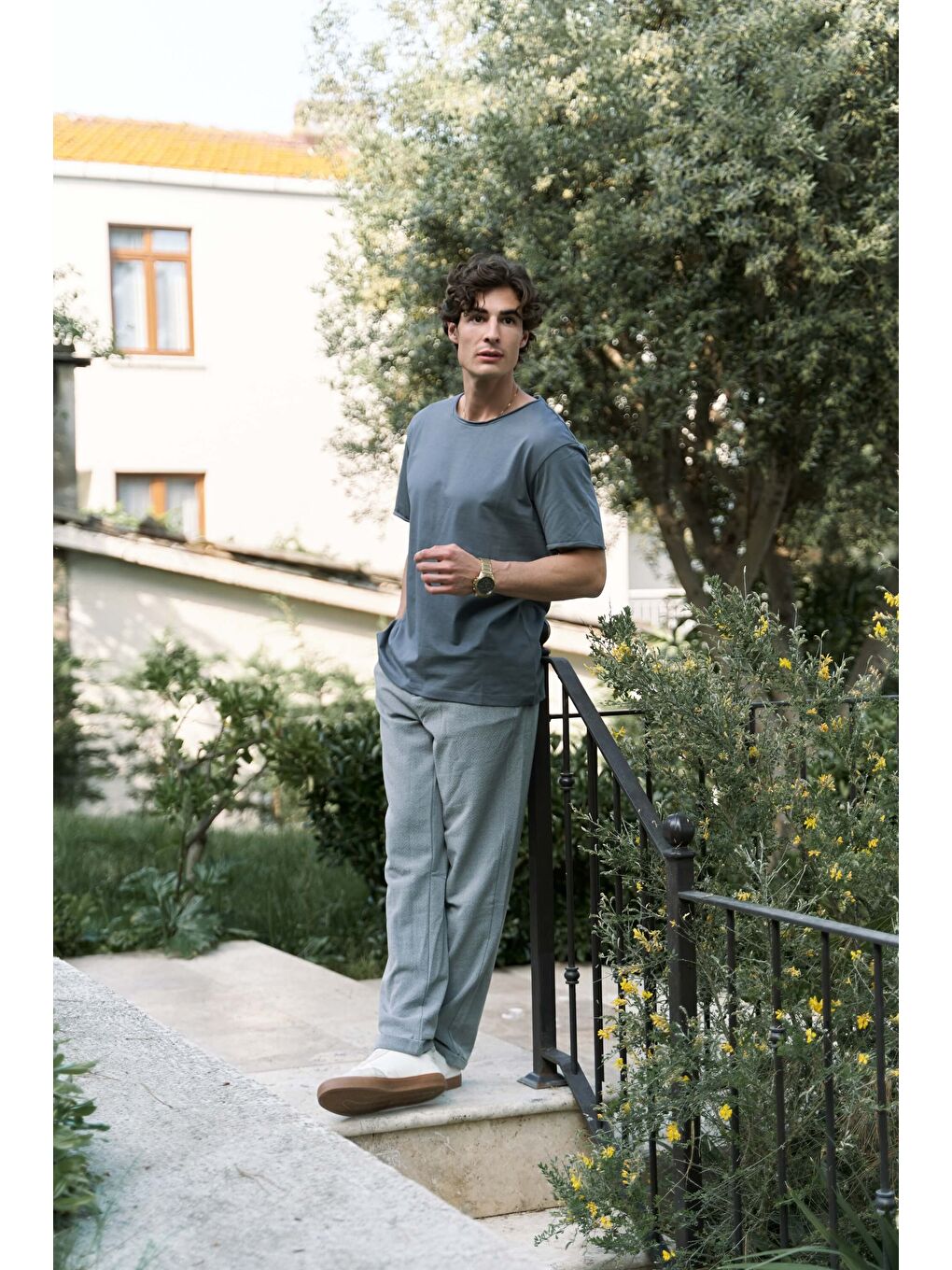 Gri Pierce Füme Erkek %100 Pamuk Tişört-1