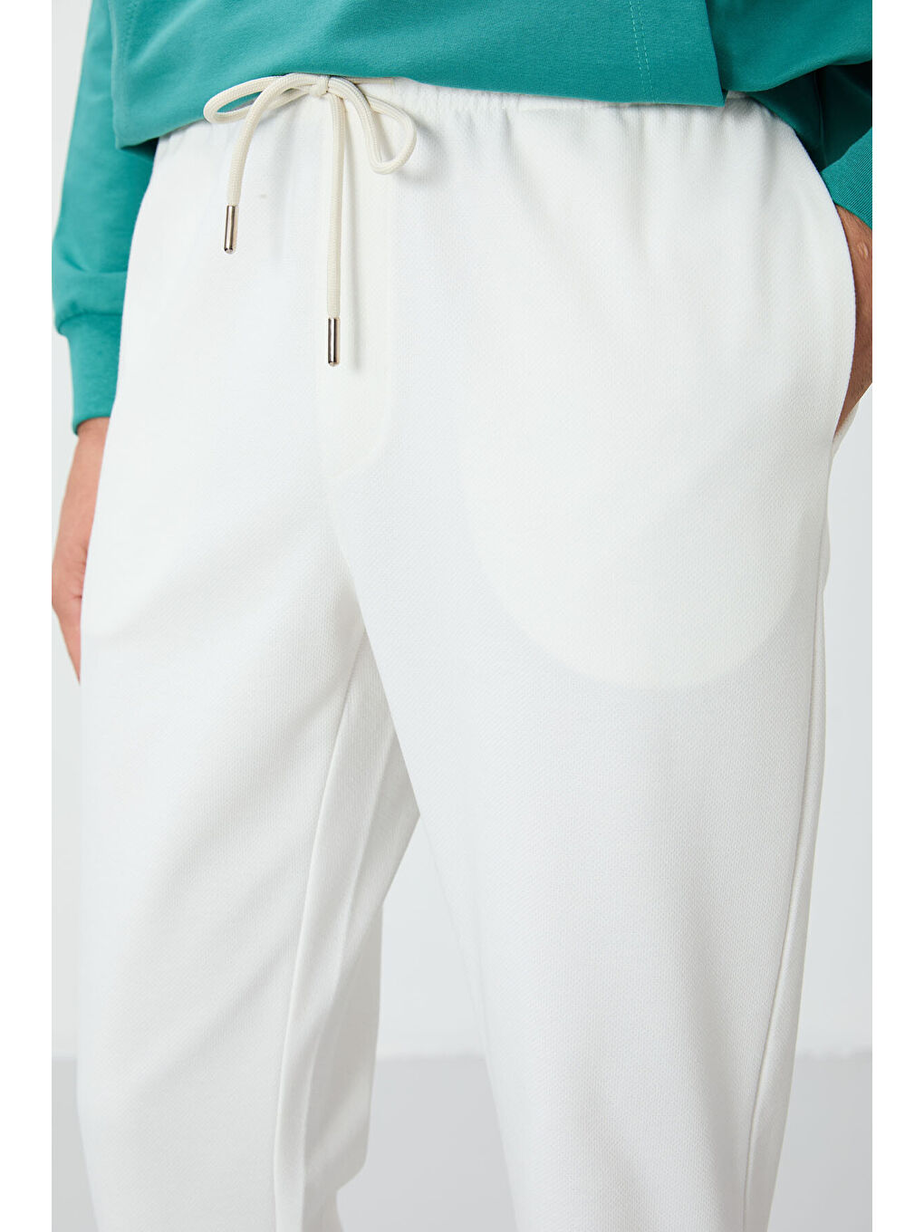 Ekru Yüzeyi Dokulu Standart Fit Erkek Eşofman Alt - 82156-3