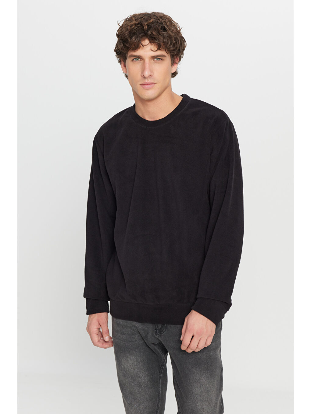 Erkek Siyah Standart Fit Normal Kesim Bisiklet Yaka Sweatshirt Polar