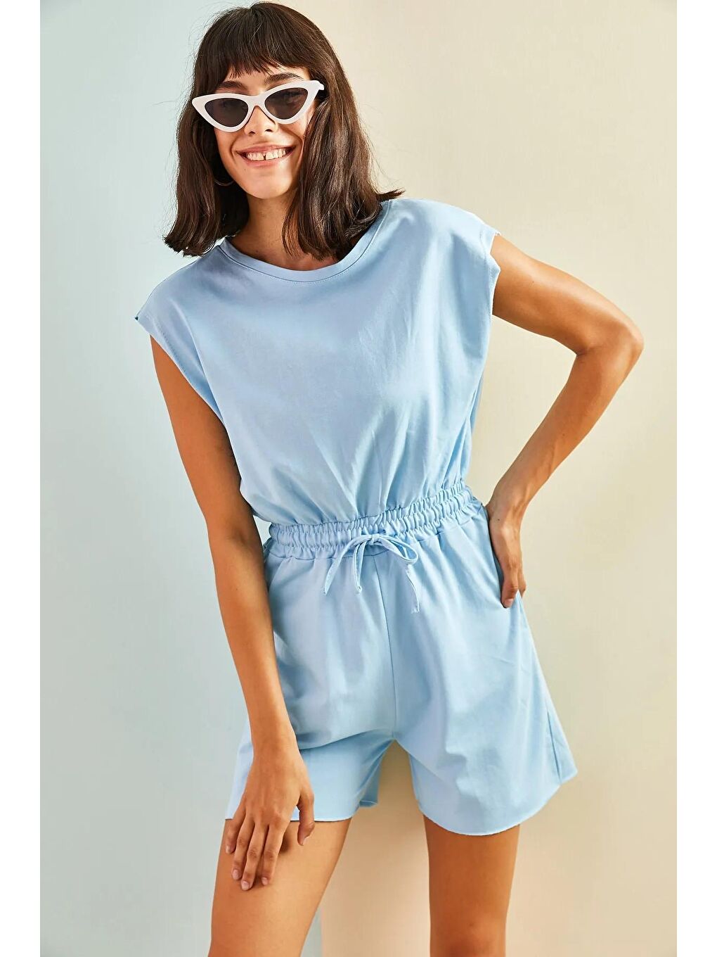 Mavi Kadın Sırt Dekolteli Büzgülü Şortlu Tulum-1