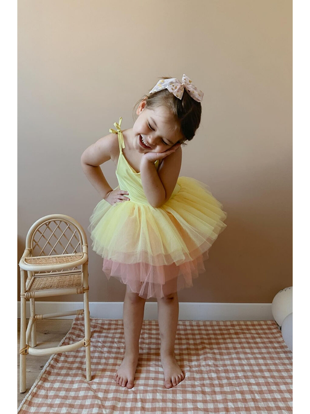 Sarı Tütü Etekli Askılı Kız Çocuk Balerin Elbise - Jade-1