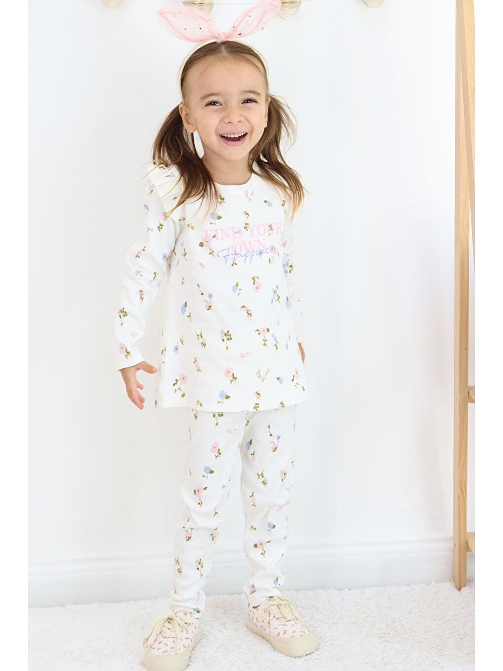 Kız Çocuk Taytlı Takım Renkli Çiçek Desenli Omuzu Fırfırlı Ekru (2-6 Yaş)-1