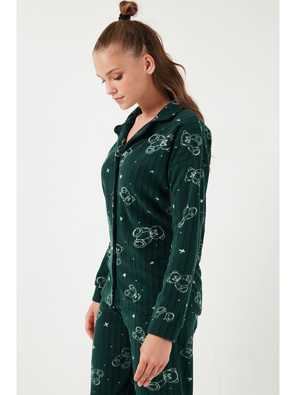Yeşil Standart Fit Düğmeli Polarlı Kadın Pijama Takımı 6095616-5