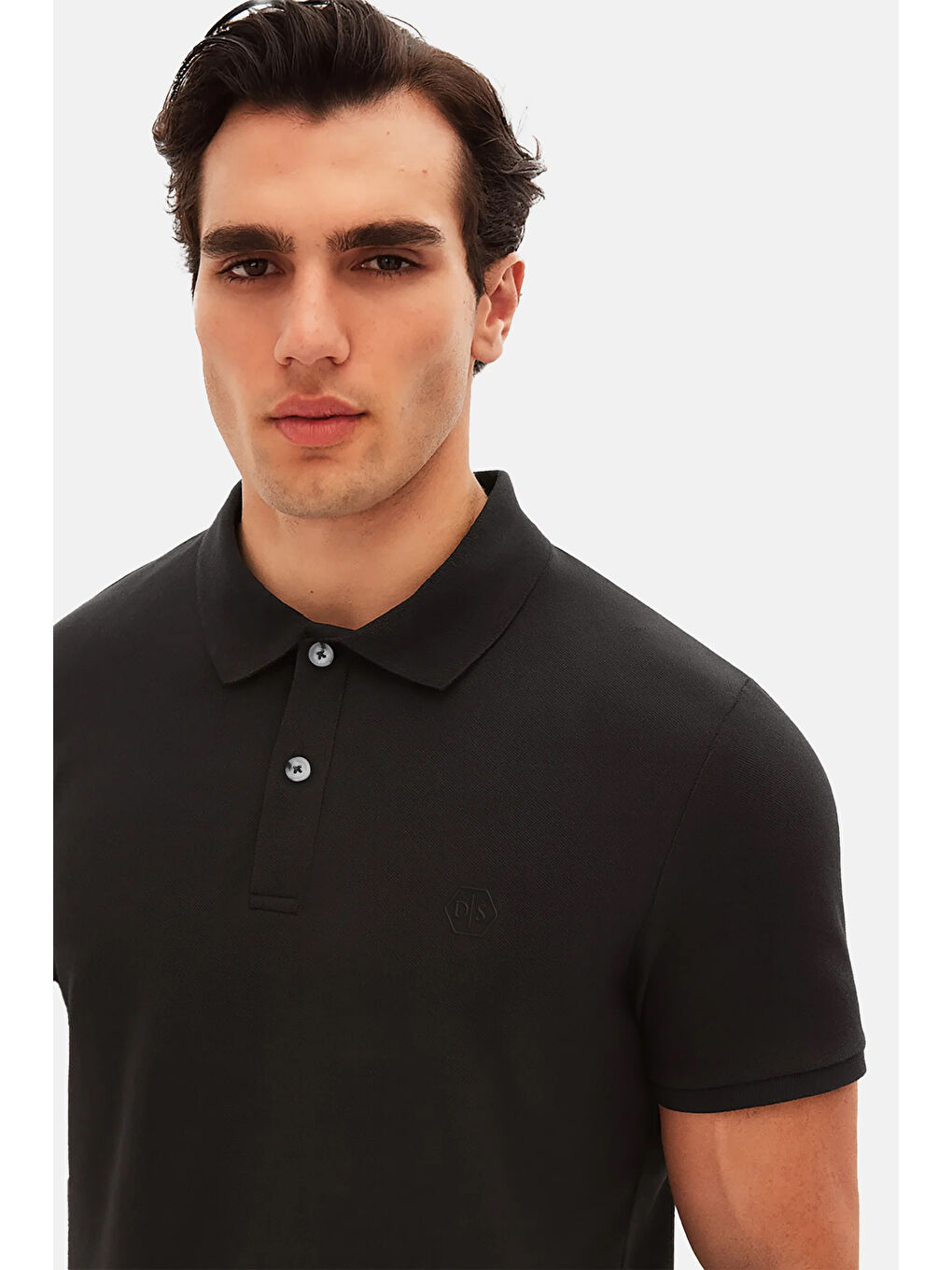 Regular Fit Siyah %100 Pamuklu Kıvrılmaz Polo Yaka Nakışlı Tişört-2