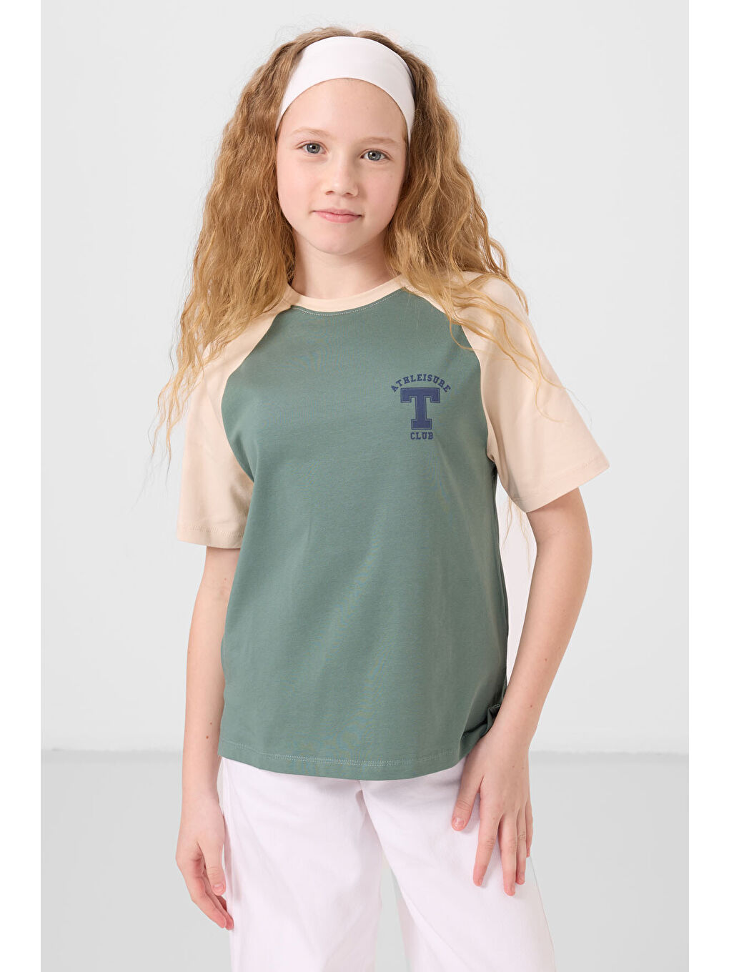 Açık Yeşil O Yaka Pamuklu Baskılı Oversize Fit Kız Çocuk T-Shirt - 75179-1