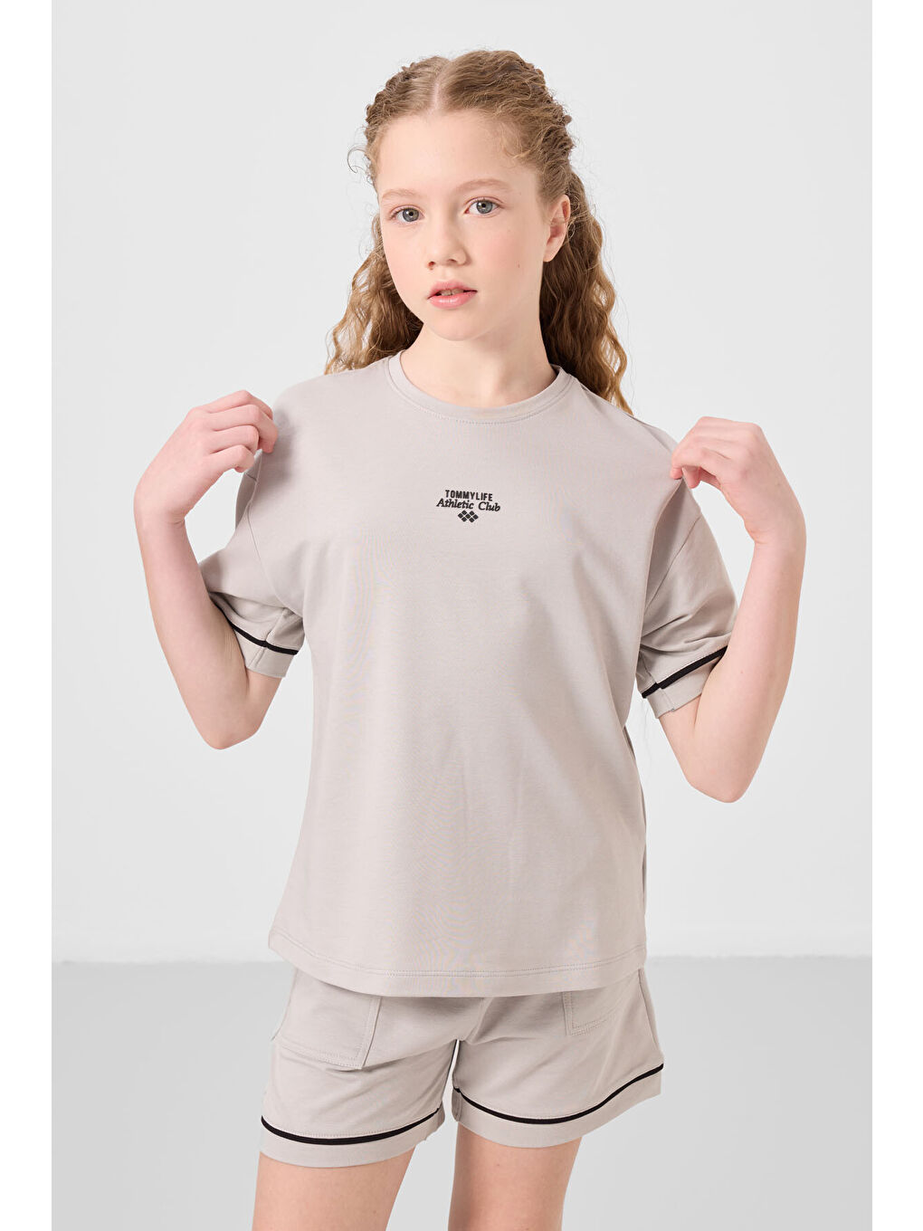 Bej Taş Pamuklu Yumuşak Dokulu Standart Fit Basic Kız Çocuk Şort Takım - 75183-2