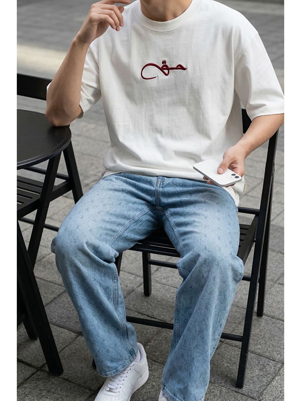 Erkek Oversize Nakışlı Halı Desenli Sırt Baskılı T-Shirt Ekru-2