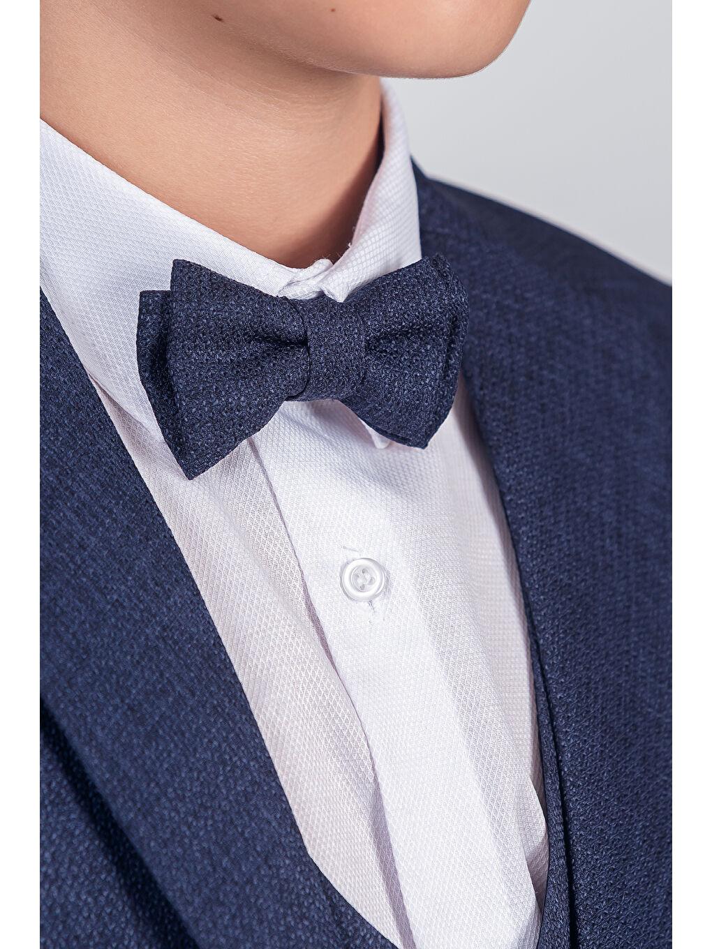 Lacivert Erkek Çocuk Papyonlu Yelekli Takım Elbise TE.4000YY-6