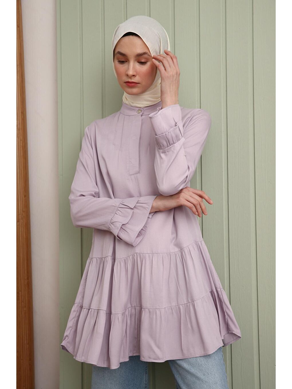 Açık Lila Hakim Yaka Yarım Patlı Volan Kollu Tunik