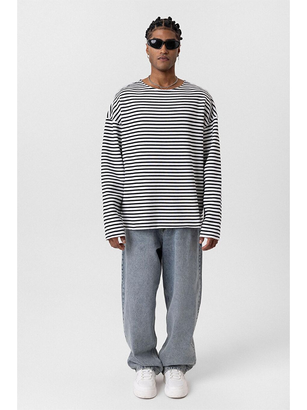 Yaka Detaylı Oversize Sweatshirt Ekru-1