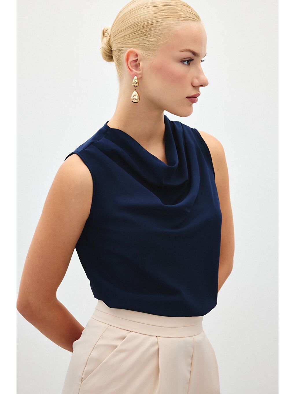 Degaje Yaka Kolsuz Bluz - Lacivert-6