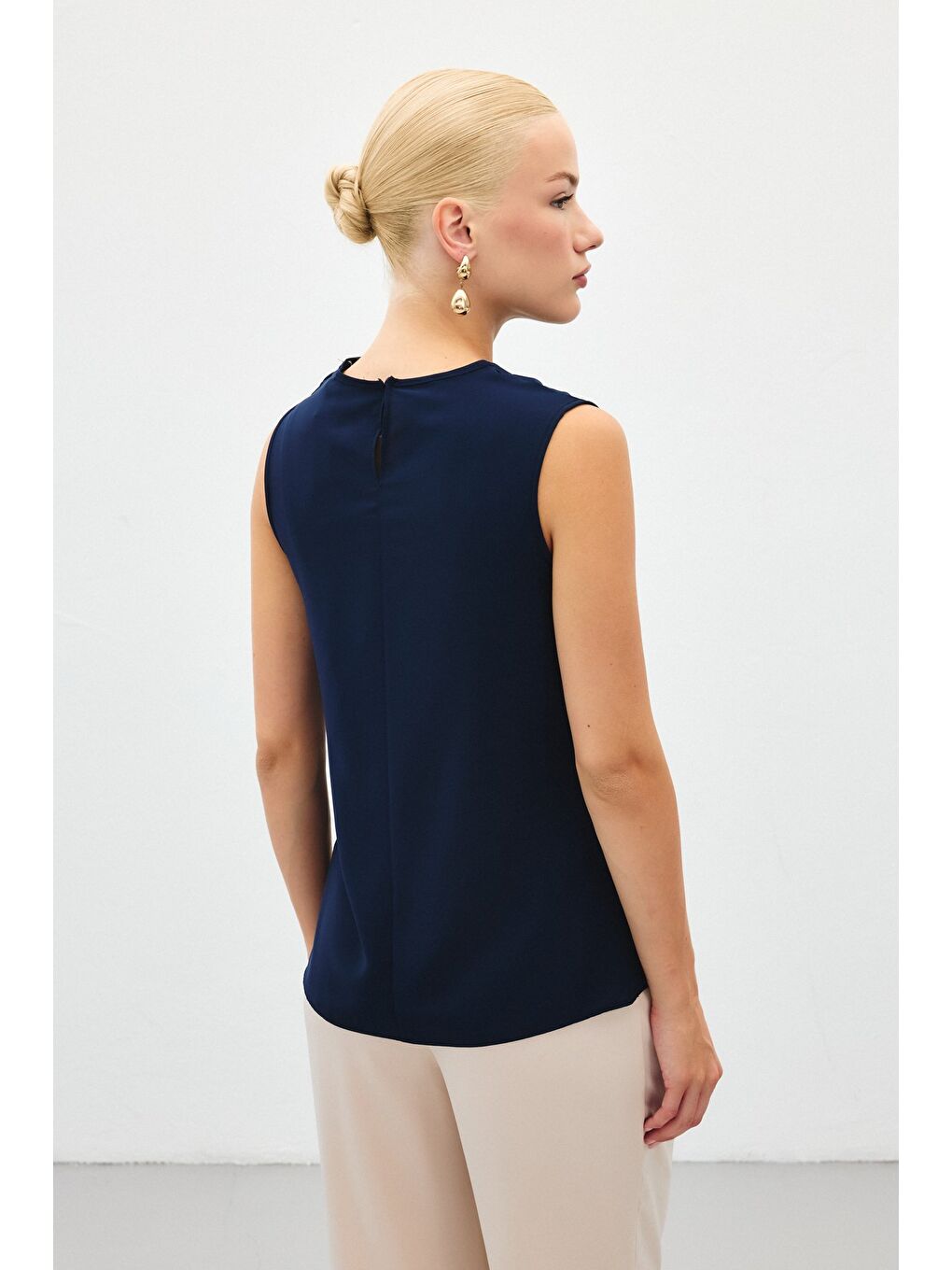 Degaje Yaka Kolsuz Bluz - Lacivert-7