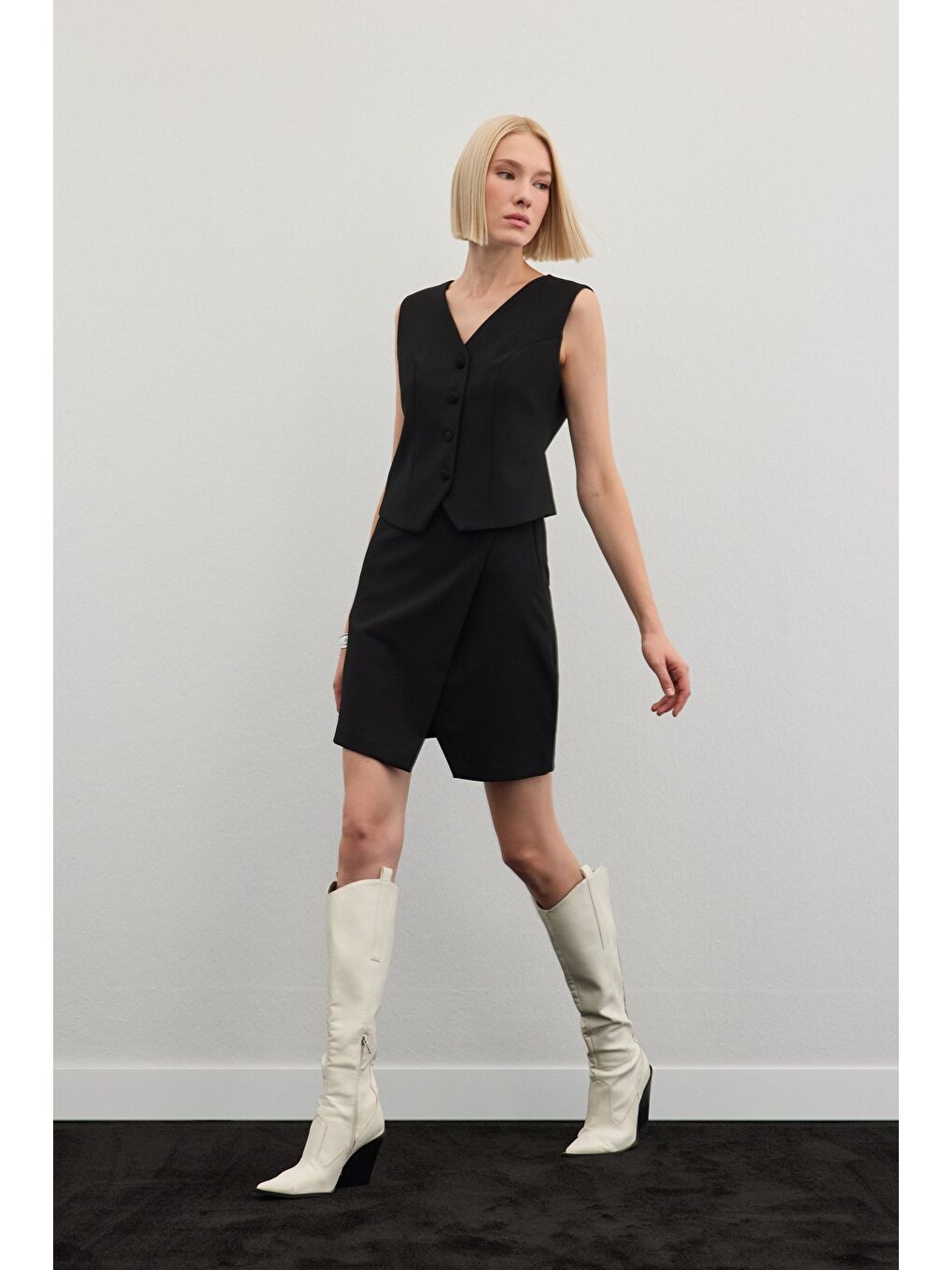 Şort Etek - Siyah-2