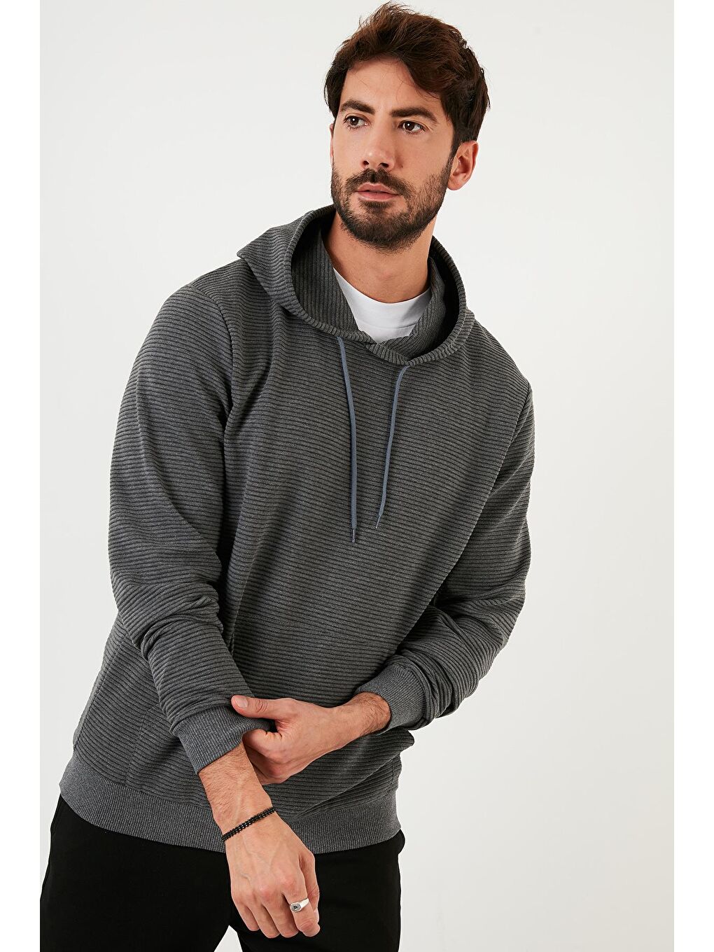 Antrasit Pamuklu Kapüşonlu Kanguru Cepli Slim Fit Erkek Hoodie 5896598-1