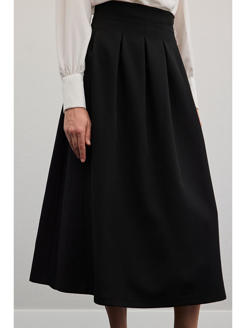 Pileli Midi Etek - Siyah-5