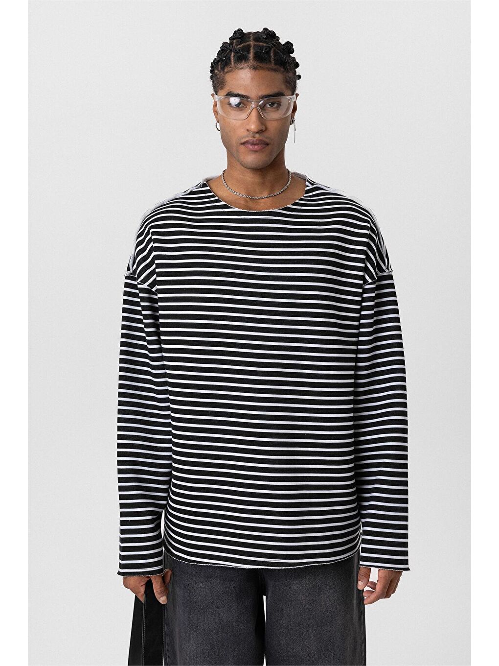 Yaka Detaylı Oversize Sweatshirt Siyah-5