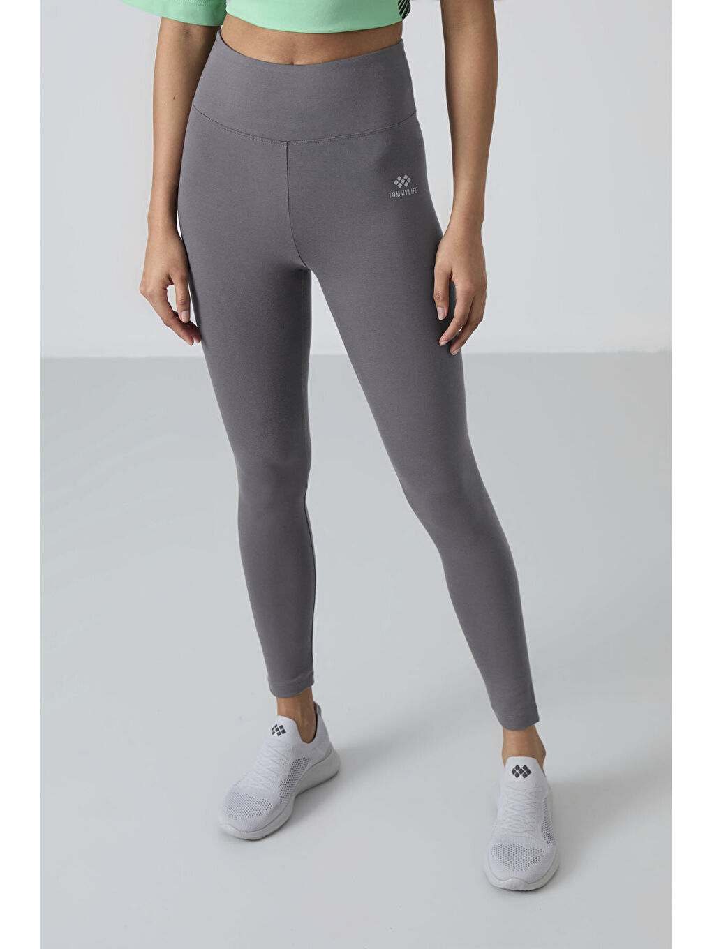 Koyu Gri Yüksek Bel Toparlayıcı Slim Fit Dar Paça Kadın Tayt - 94011-1