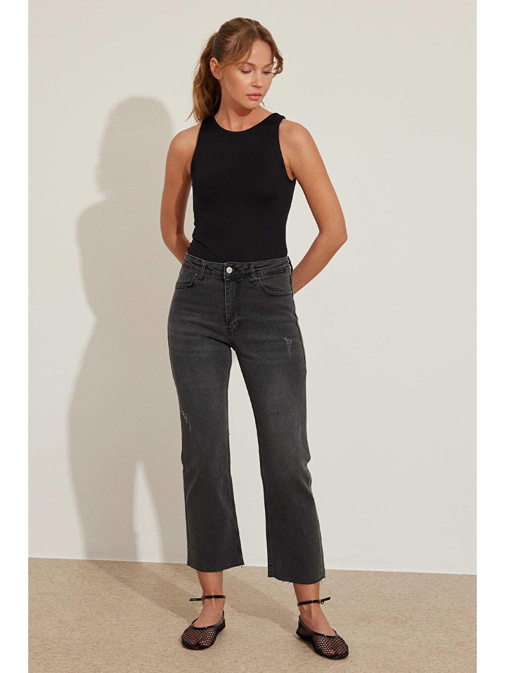 Kesik Paça Gri Flare Jean-2