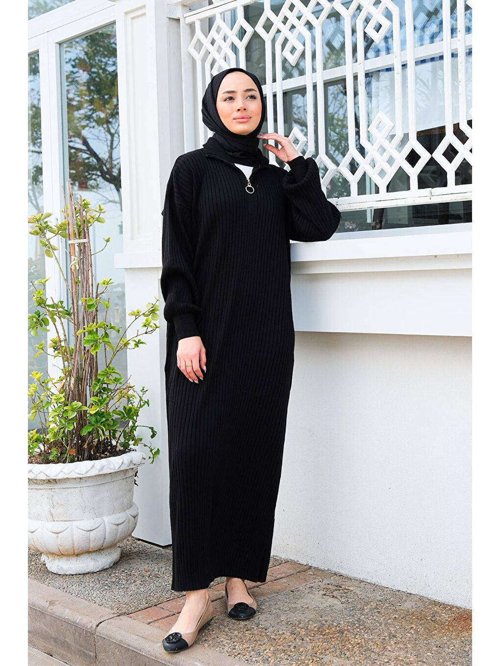 Önü Fermuarlı Triko Elbise Siyah-2