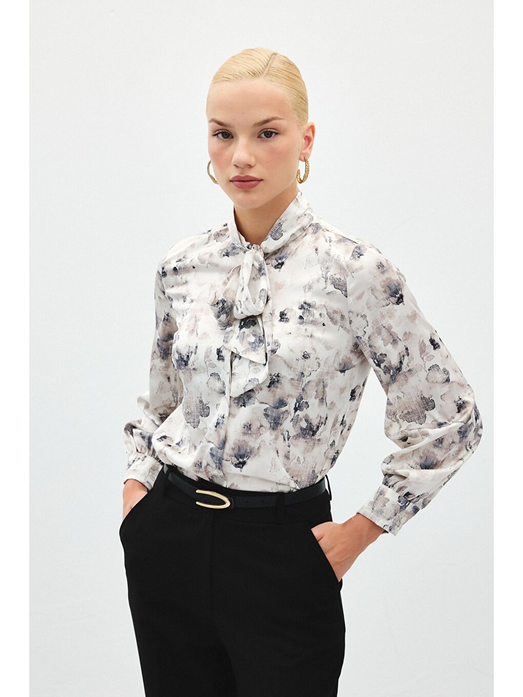 Fularlı Emprime Gömlek - Gri-1