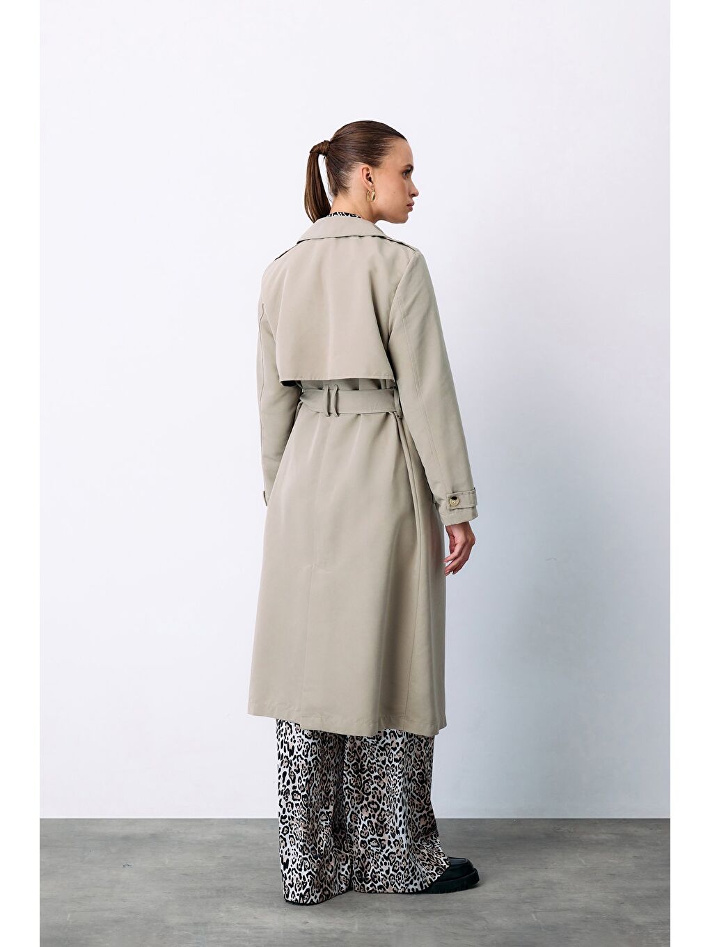 Kemerli Uzun Trençkot - Çağla Yeşili-7