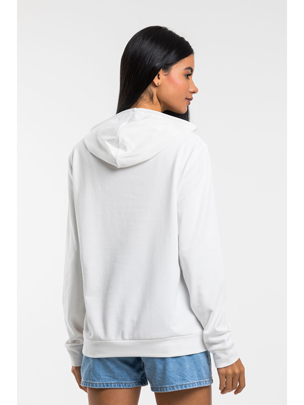 Beyaz Kadın Kapüşonlu Rahat Kalıp İnce El Yazılı Californıa Baskılı Swetashırt spr24swk121-2