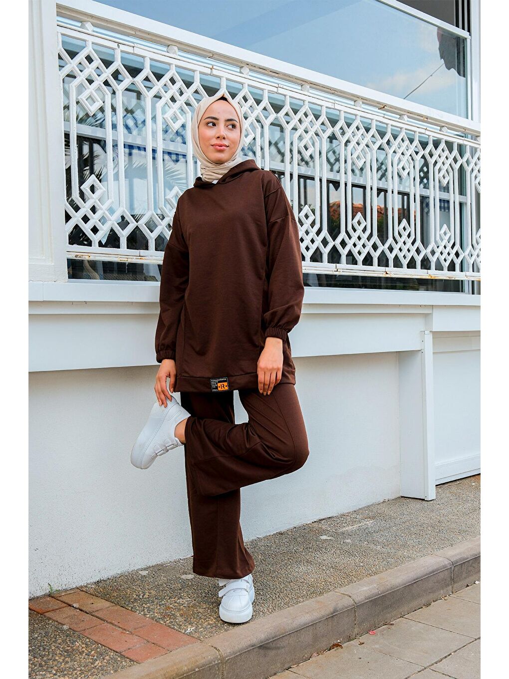 Kahverengi Kapüşonlu Eşofman Takım Acı Kahve-1