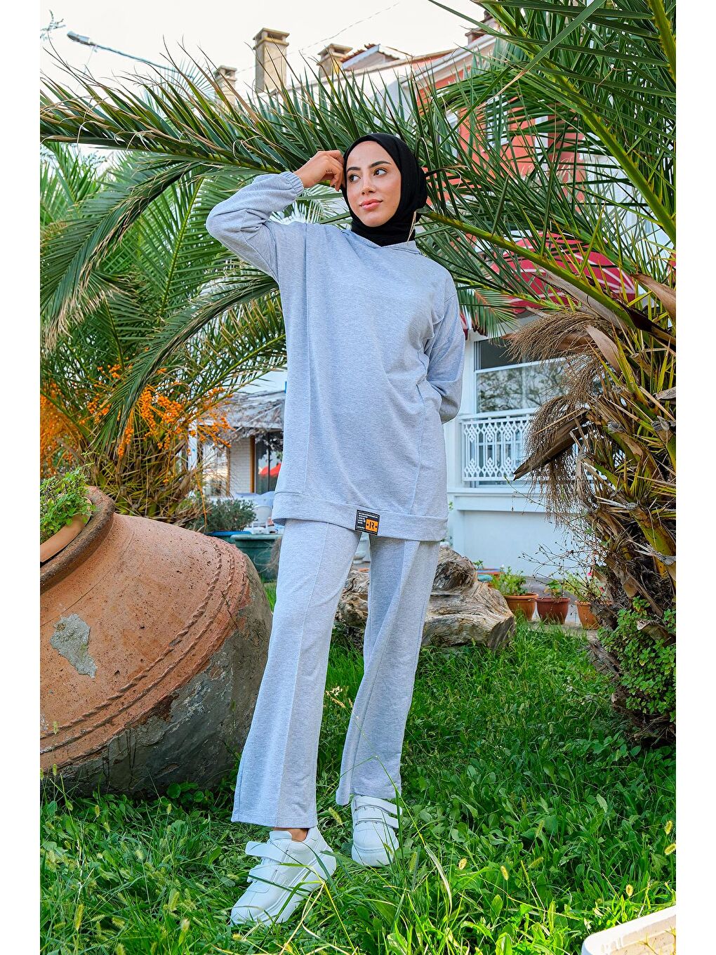 Kapüşonlu Eşofman Takım Gri-1