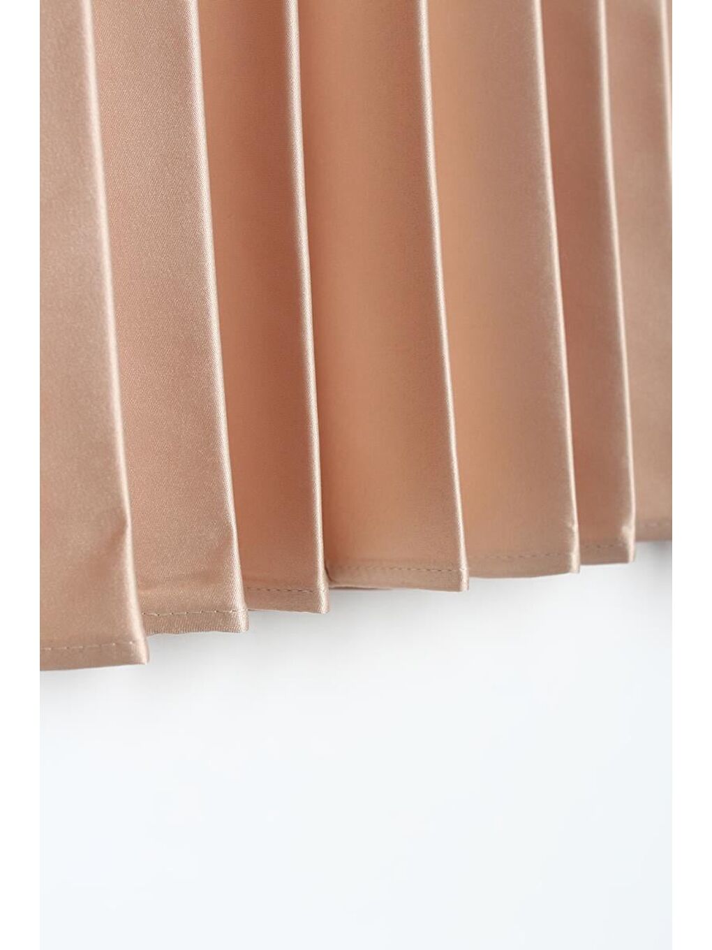 Bej Taş Beli Lastikli Piliseli Rahat Kalıp Saten Etek-4