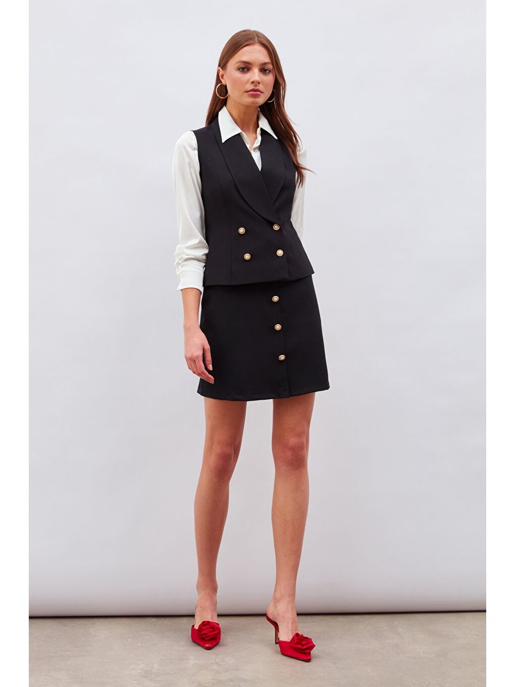 Düğme Detaylı Mini Etek - Siyah-2