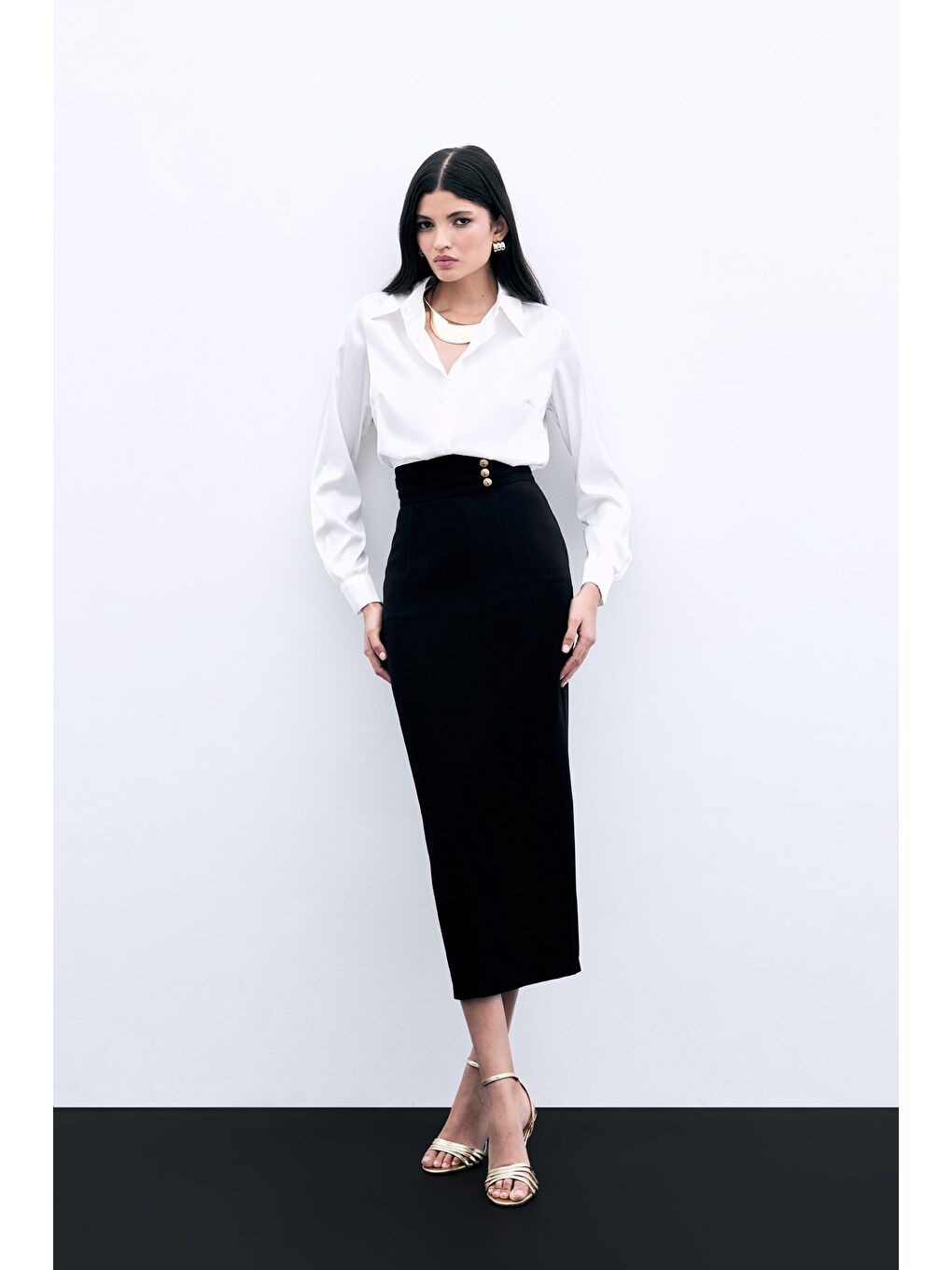 Düğme Detaylı Midi Etek - Siyah-4