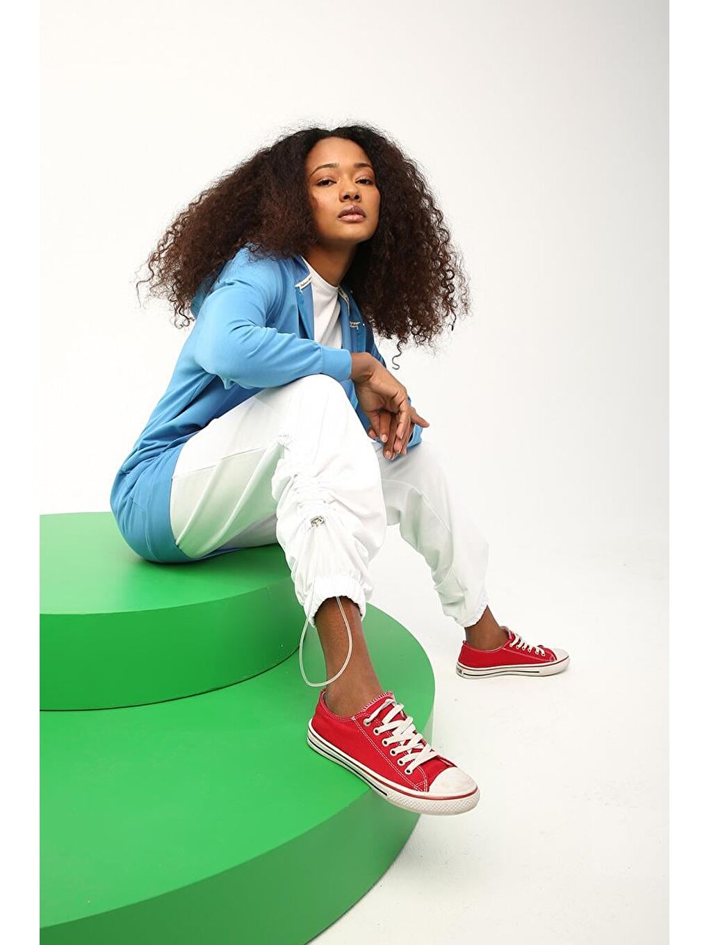 Mavi Kapüşonlu Fermuarlı Sweat