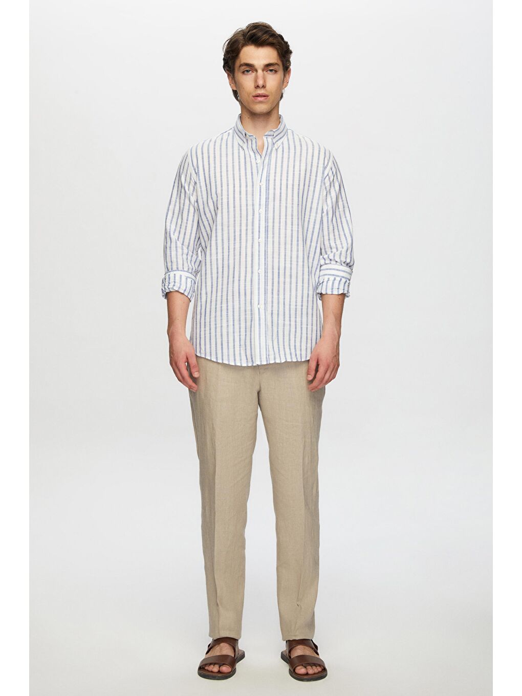 Slim Fit Mavi Çizgili Düğmeli Yaka %100 Pamuk Flamlı Yazlık Keten Görünümlü Gömlek-4