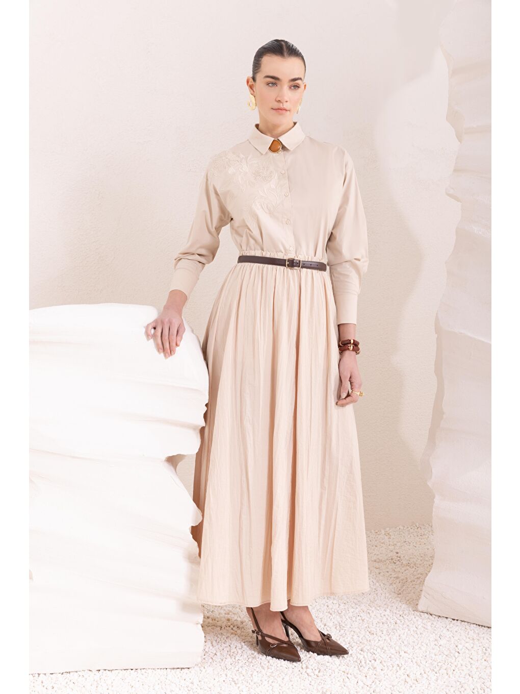 Bej-Kraşlı Beli Lastikli Kloş Etek