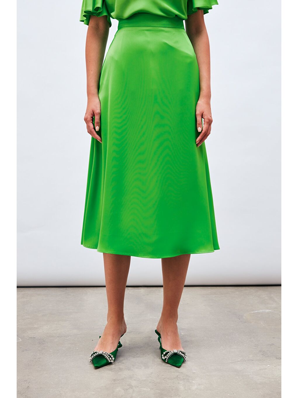 Midi Boy Saten Etek - Açık Yeşil-5
