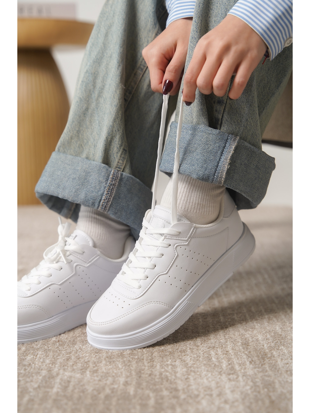 Beyaz D0158 Günlük Ortopedik Kadın Sneaker Spor Ayakkabı