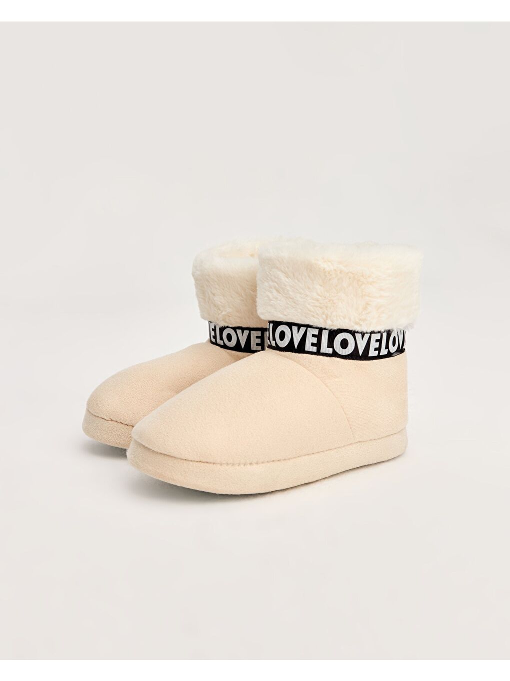 Bej Kadın LOV Yazılı Panduf