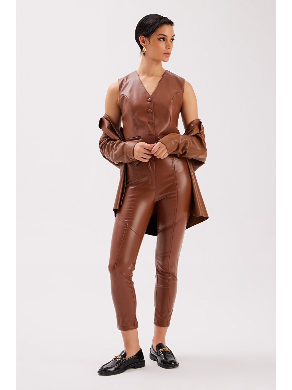 Kahverengi Düğme Detaylı Deri Yelek - Kahve-2