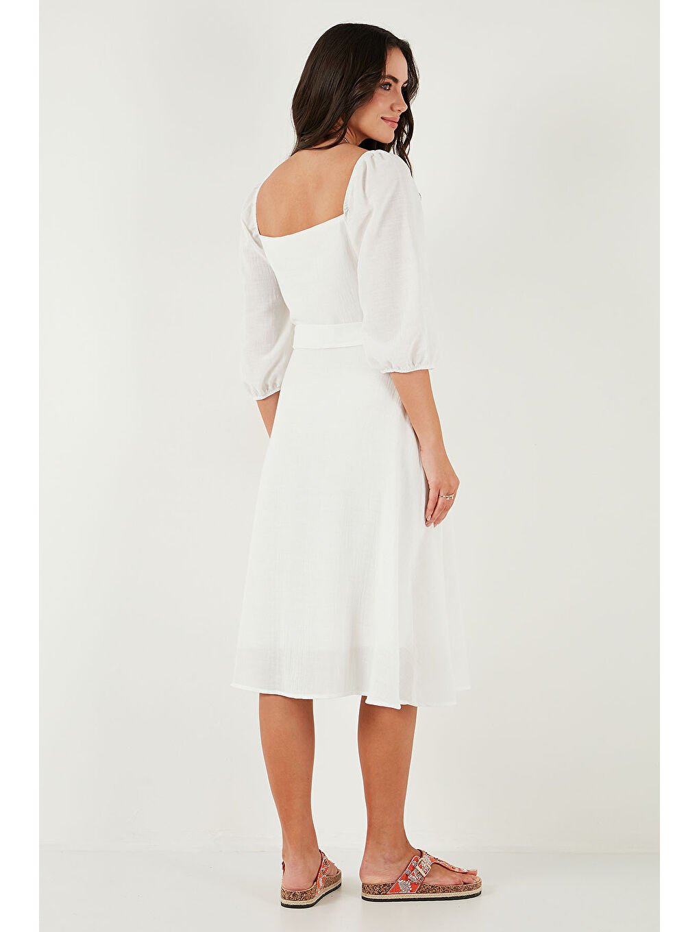 Ekru Regular Fit Kare Yaka Düğmeli Midi Boy Kadın Elbise 67810197-6