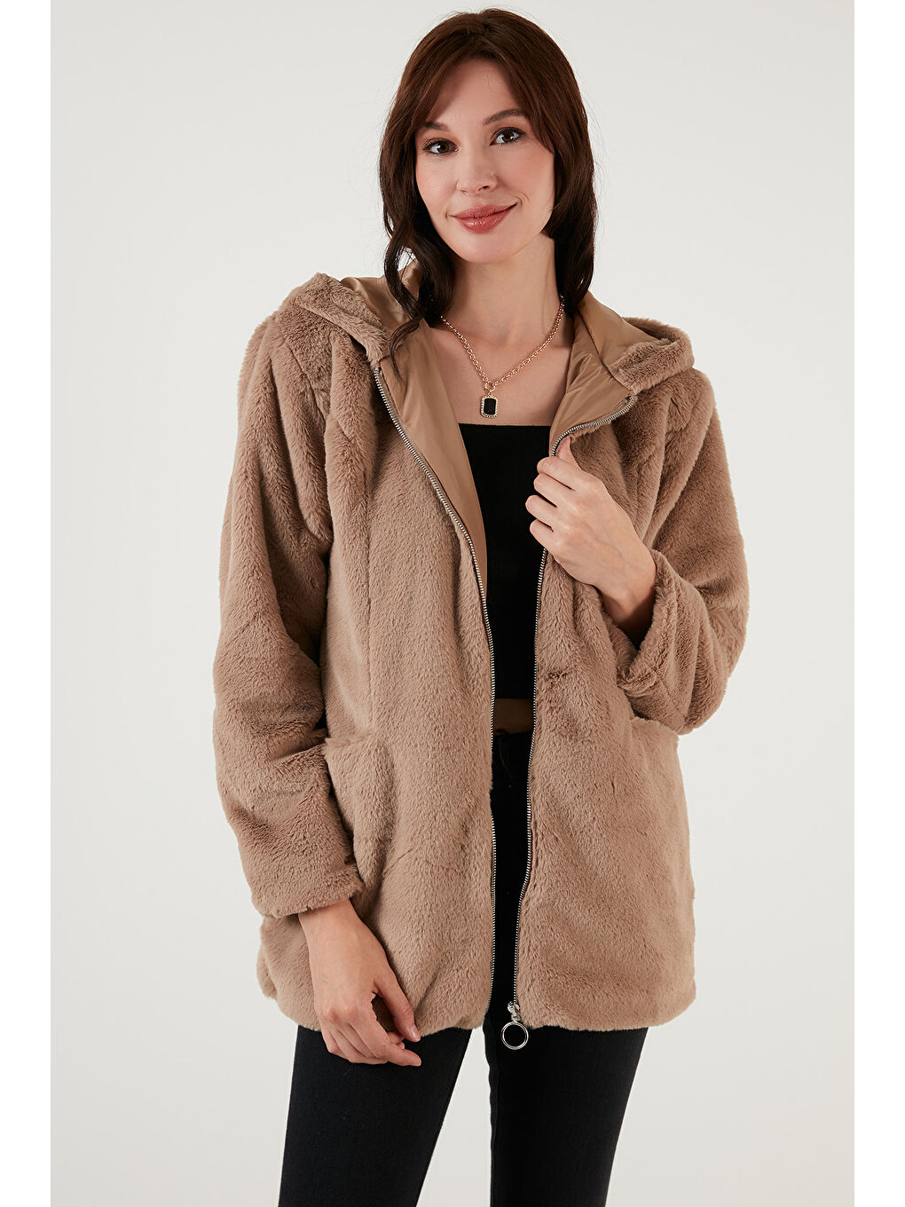 Bej Fermuarlı Regular Fit Kapüşonlu Yumuşak Dokulu Suni Kürk 497Derın-6