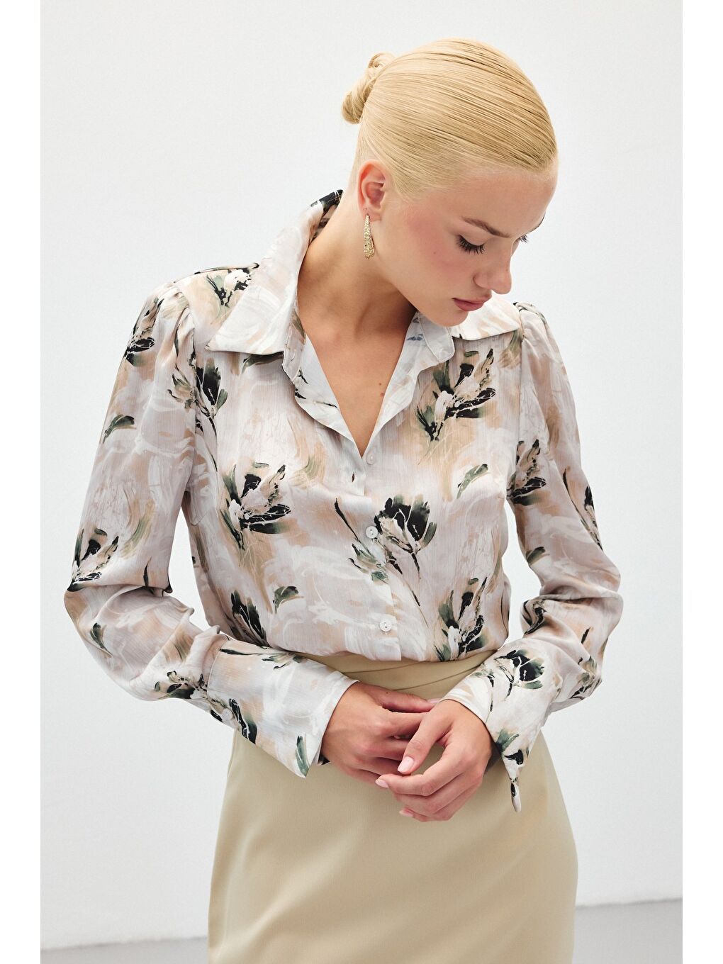 Vatkalı Desenli Gömlek - Haki-5