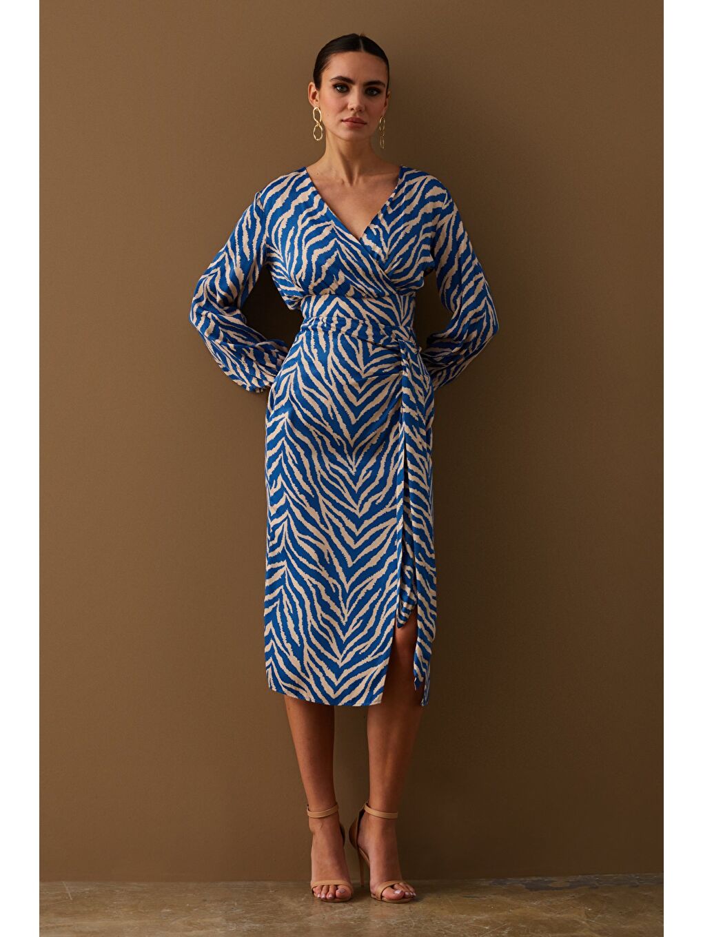 Zebra Desenli Saten Etek - Mavi-1