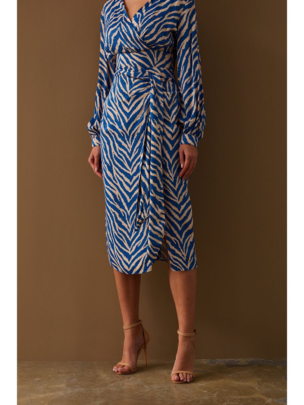 Zebra Desenli Saten Etek - Mavi-4
