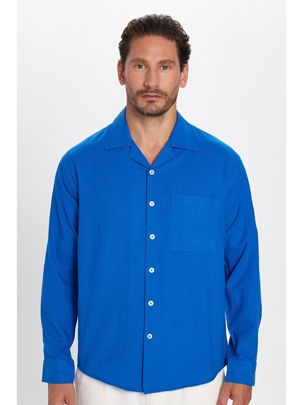 Erkek Relax Fit Rahat Kesim %100 Pamuk Keten Doku Apaş Yaka Saks Mavi Gömlek-2